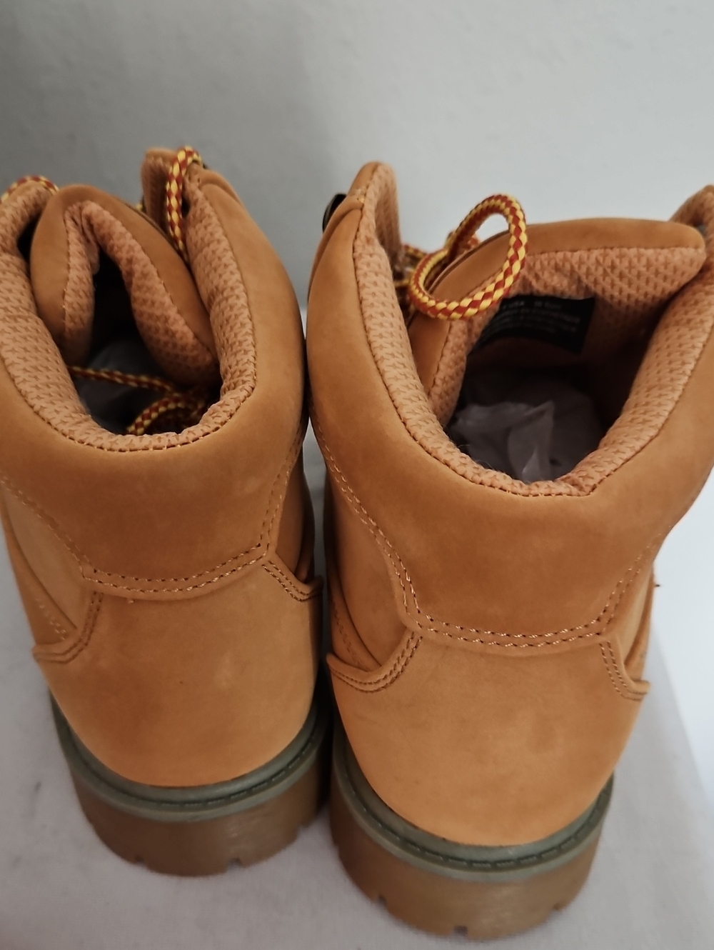 Lugz Slip Resistant Lace Up Golden Wheat Women's Ankle Boots - Picture 4 of 7